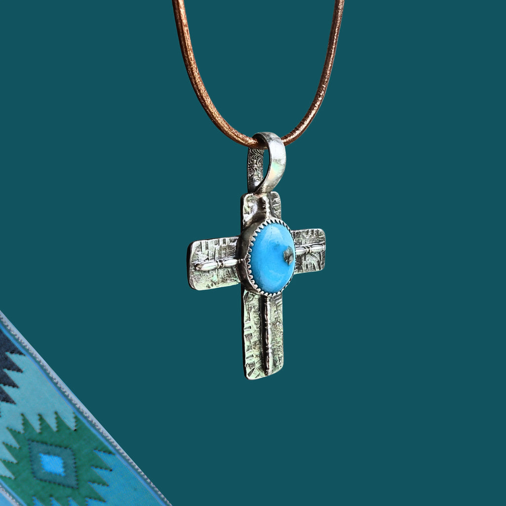 Pendentif croix en argent et turquoise mixte SACRÉE - Tribu Turquoise
