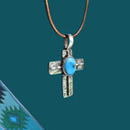 Pendentif croix en argent et turquoise mixte SACRÉE - Tribu Turquoise