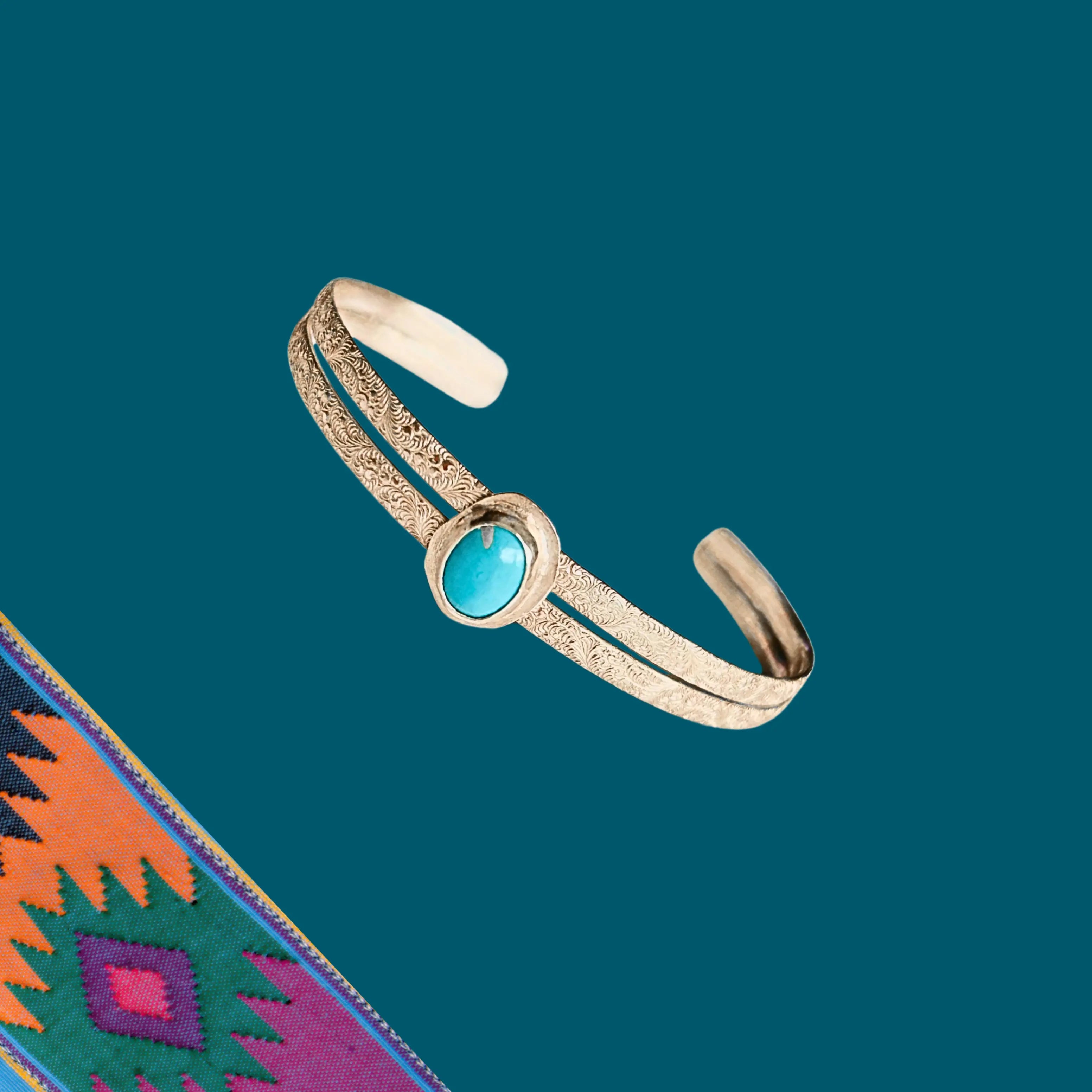 Bracelet en turquoise d’Arizona et argent LUMIÈRE Tribu Turquoise