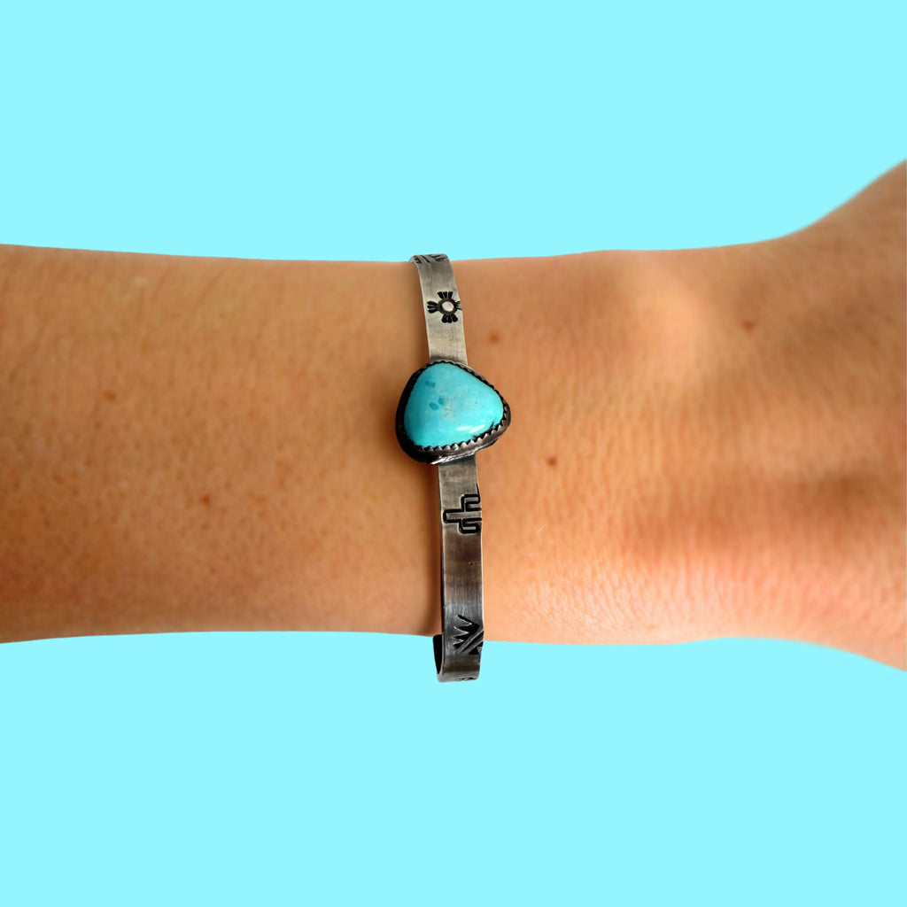 Bracelet en turquoise et argent AMÉRINDIEN - Tribu Turquoise