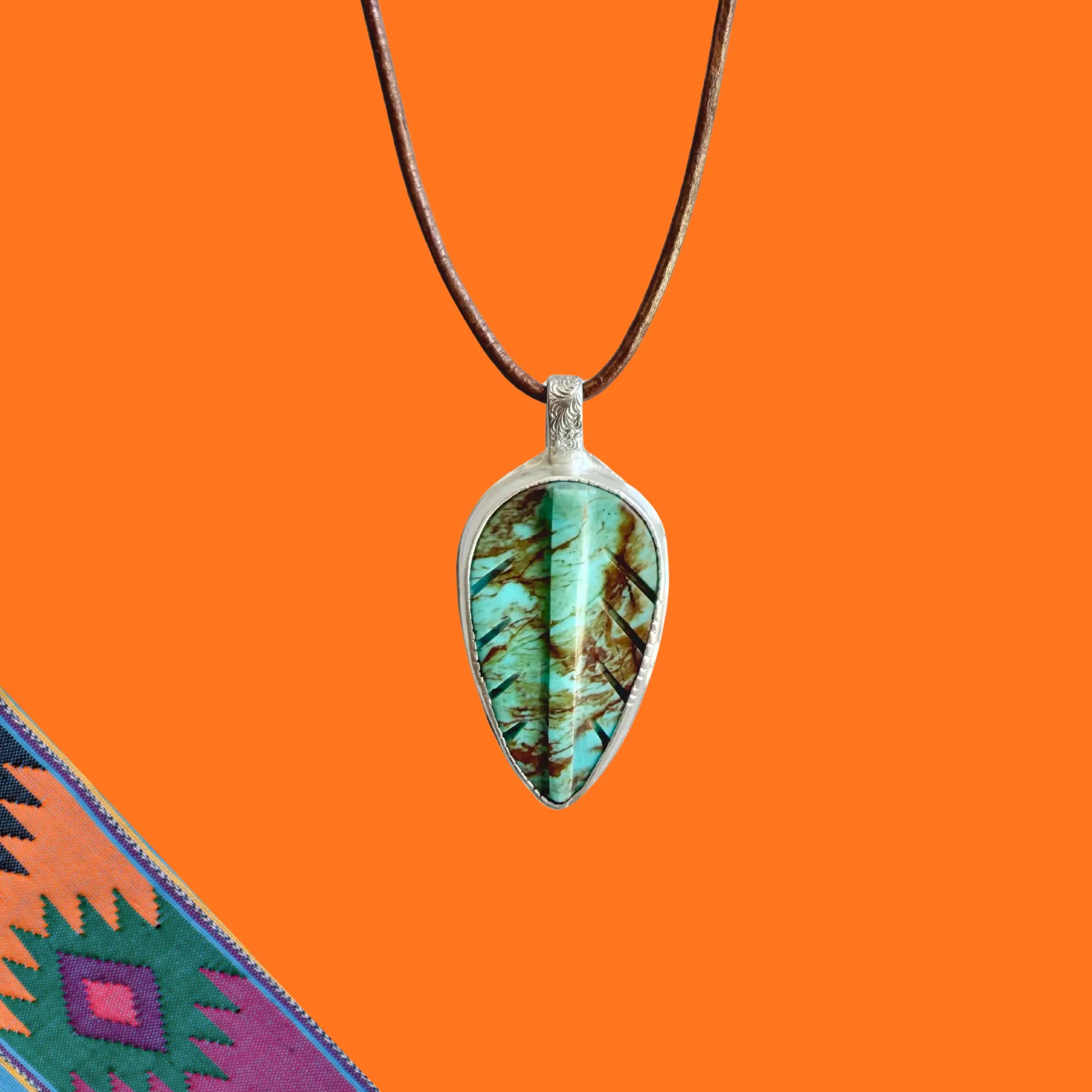 Pendentif plume en turquoise et argent PLUME#1